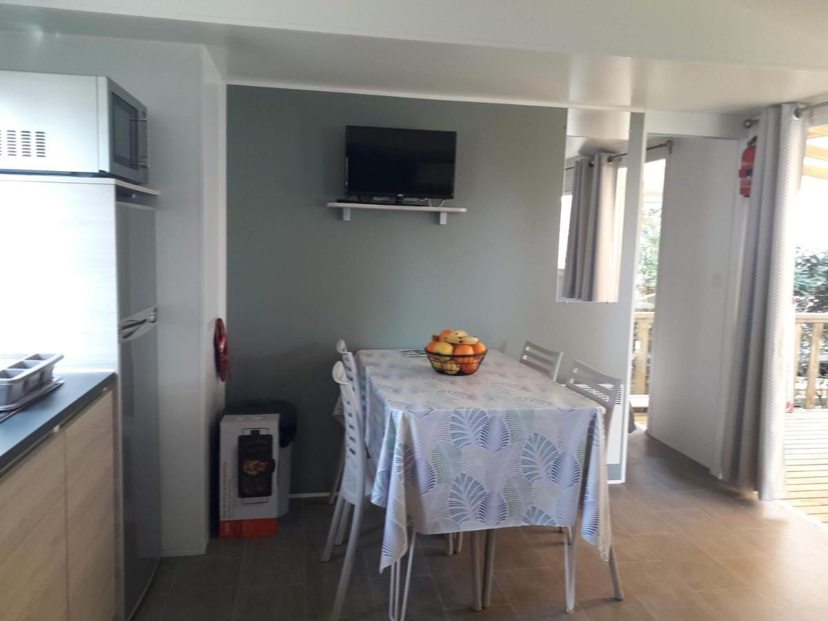 Mobil Home Neuf 2 Chambres 6 Personnes Saint Aygulf Plage Fréjus Exterior foto